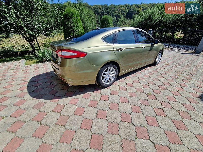 Седан Ford Fusion 2012 в Ивано-Франковске