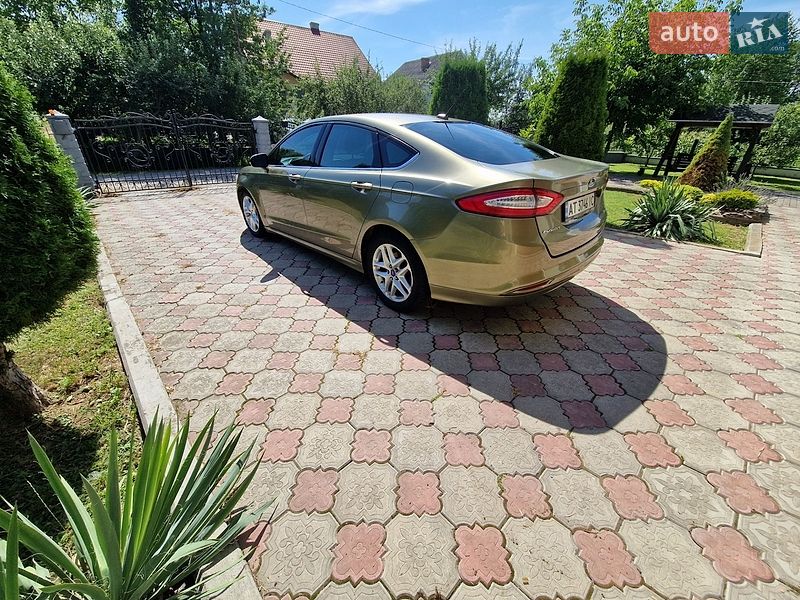 Седан Ford Fusion 2012 в Ивано-Франковске