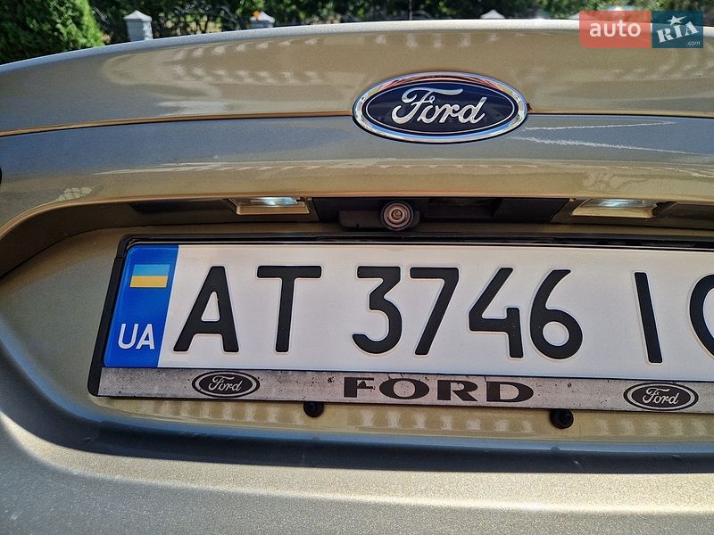 Седан Ford Fusion 2012 в Ивано-Франковске