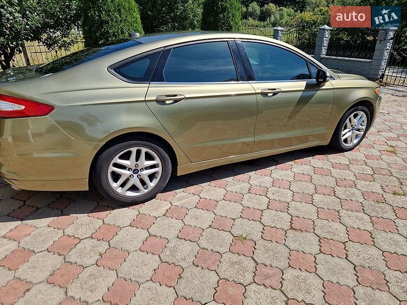 Седан Ford Fusion 2012 в Ивано-Франковске