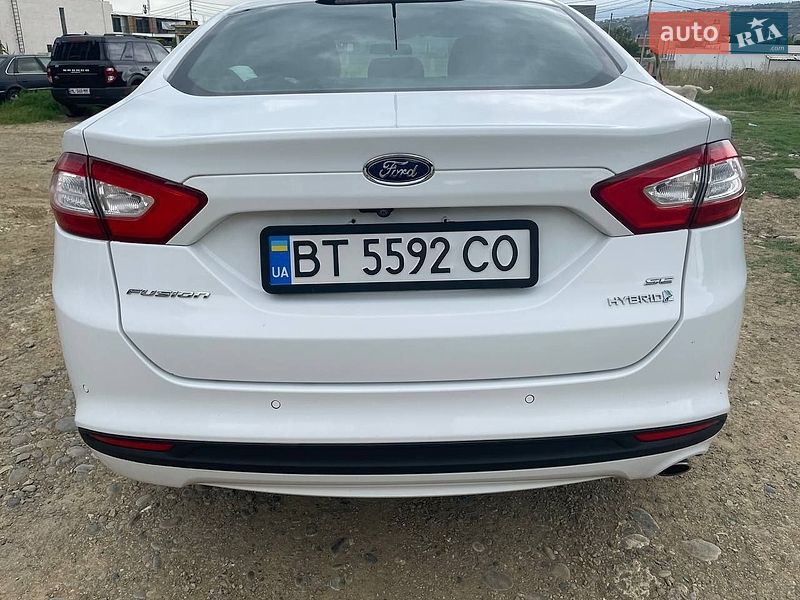 Седан Ford Fusion 2016 в Киеве фото 4 Седан Ford Fusion 2016 в Киеве