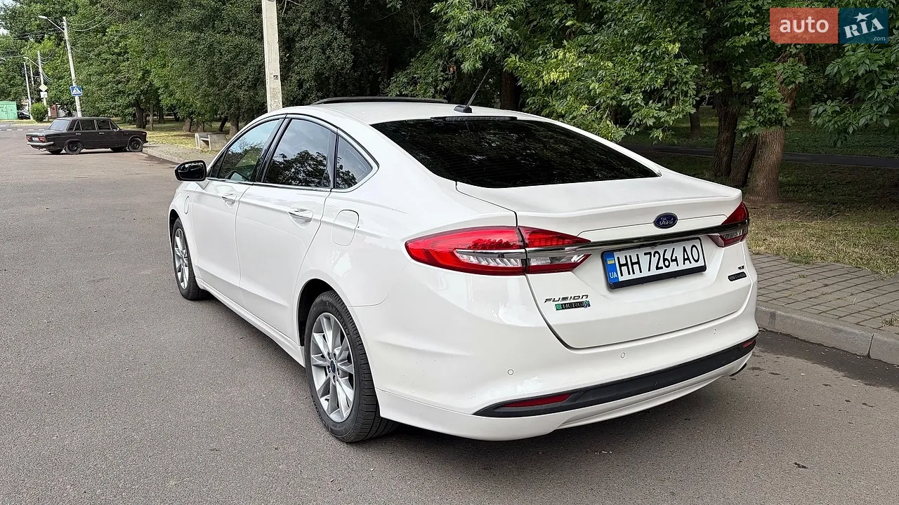 2017 Ford Fusion - мініатюра 5