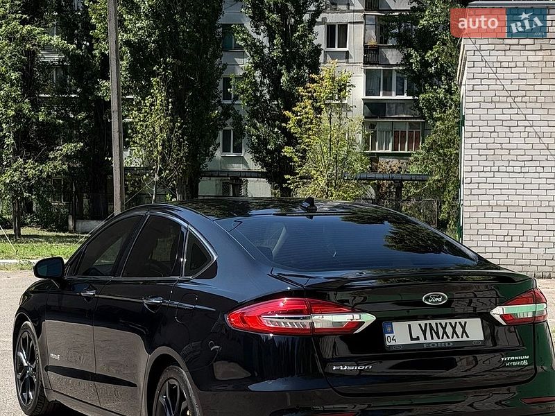 Ford Fusion 2019