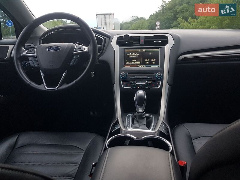 Седан Ford Fusion 2015 в Києві