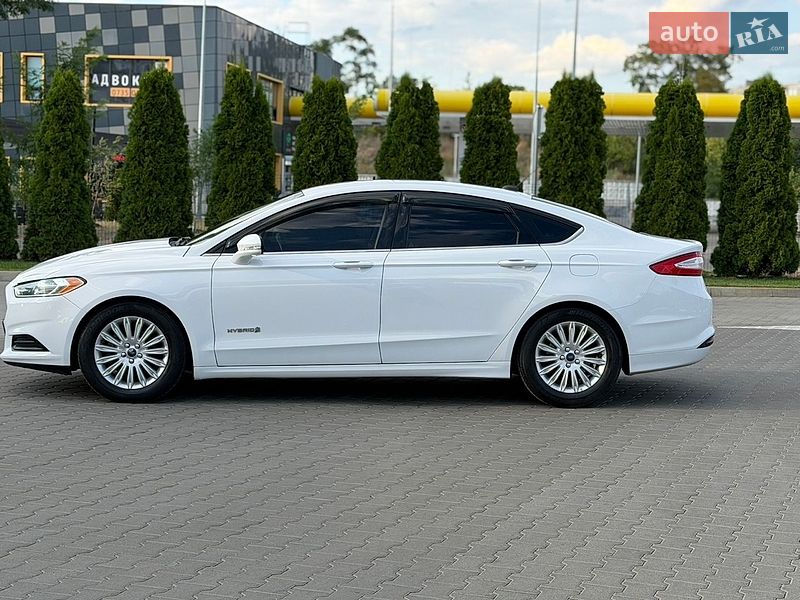 Седан Ford Fusion 2014 в Киеве