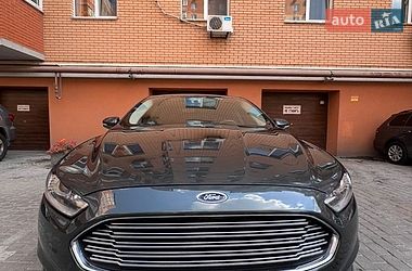 Ford Fusion  2014