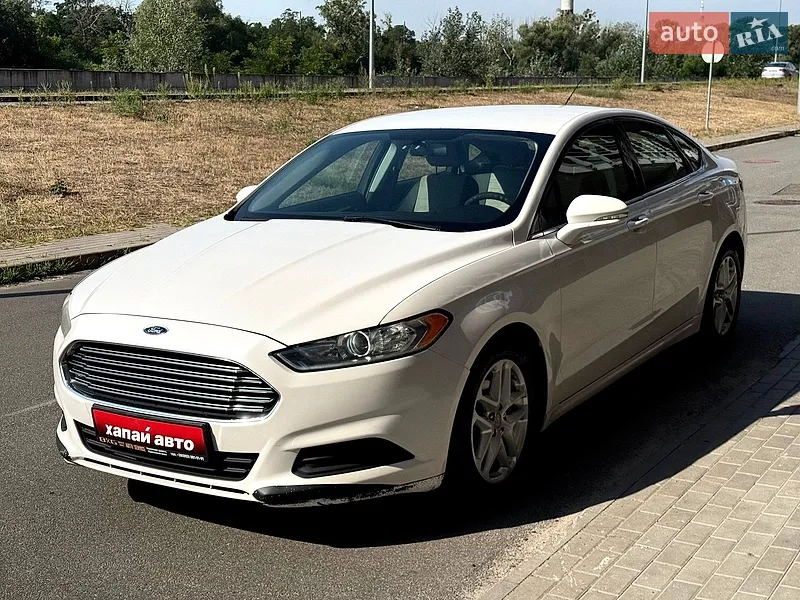 Ford Fusion 2016