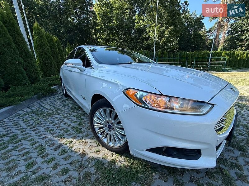 Седан Ford Fusion 2013 в Харькове