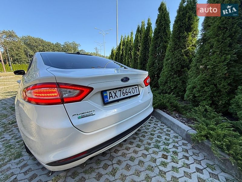 Седан Ford Fusion 2013 в Харькове