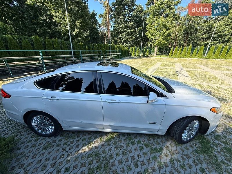 Седан Ford Fusion 2013 в Харькове