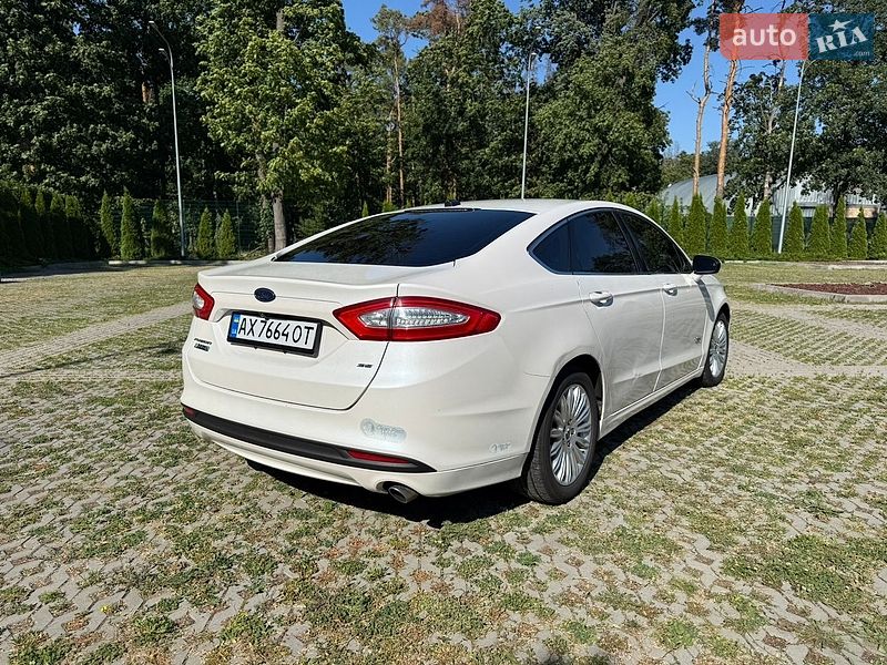 Седан Ford Fusion 2013 в Харькове