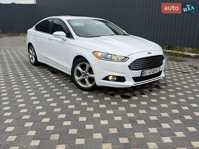 Ford Fusion 2016