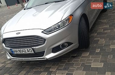 Ford Fusion  2013