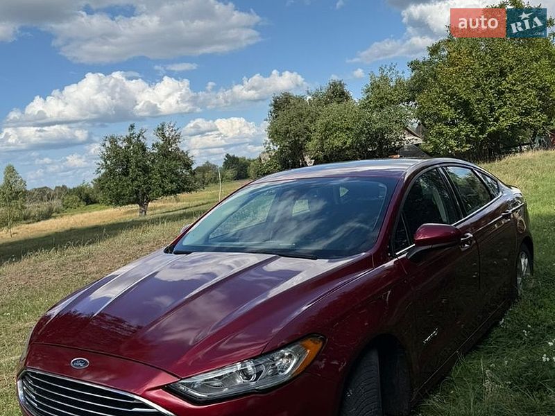Седан Ford Fusion 2018 в Києві фото 5 Седан Ford Fusion 2018 в Києві