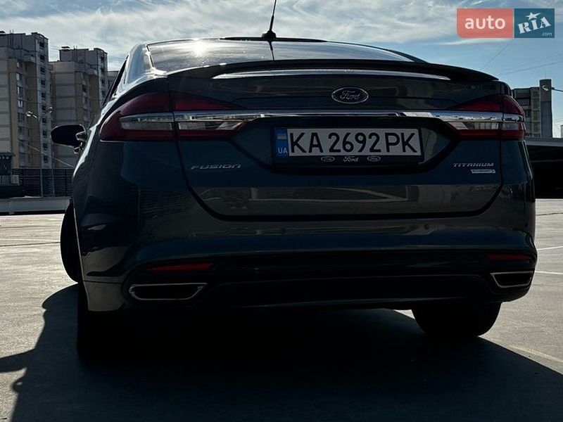 Седан Ford Fusion 2016 в Киеве