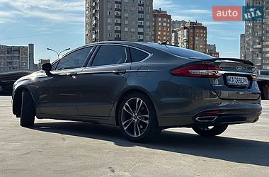 Седан Ford Fusion 2016 в Киеве