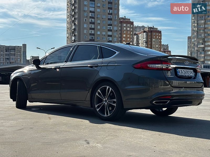 Седан Ford Fusion 2016 в Киеве