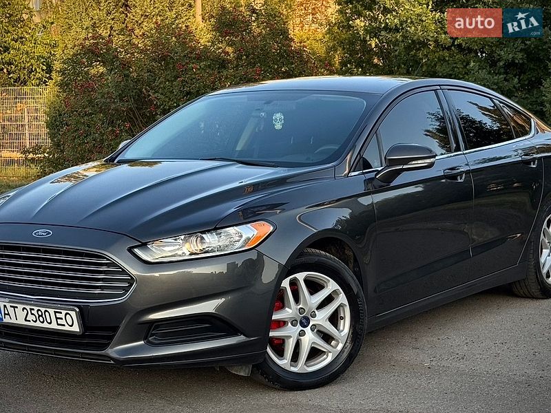 Седан Ford Fusion 2015 в Ивано-Франковске