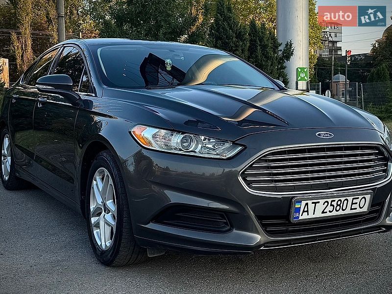 Седан Ford Fusion 2015 в Ивано-Франковске