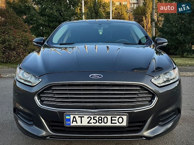 Седан Ford Fusion 2015 в Ивано-Франковске