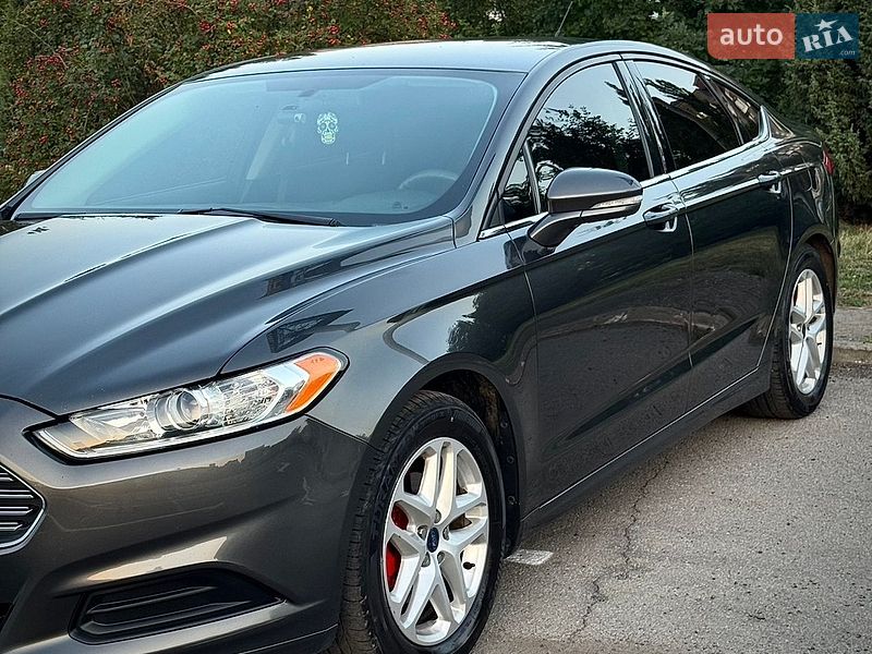 Седан Ford Fusion 2015 в Ивано-Франковске