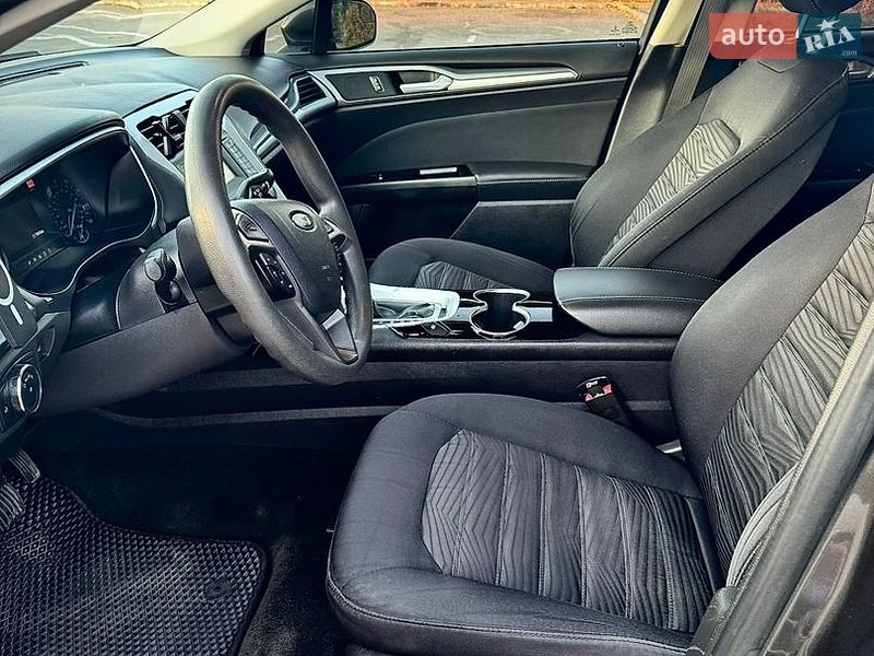 Седан Ford Fusion 2015 в Ивано-Франковске