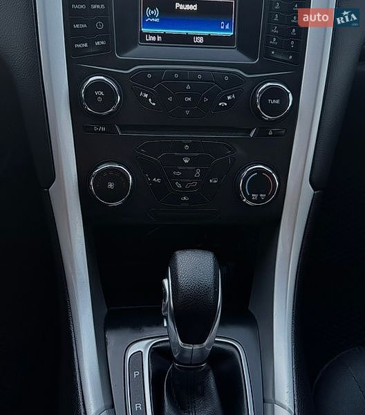 Седан Ford Fusion 2015 в Ивано-Франковске