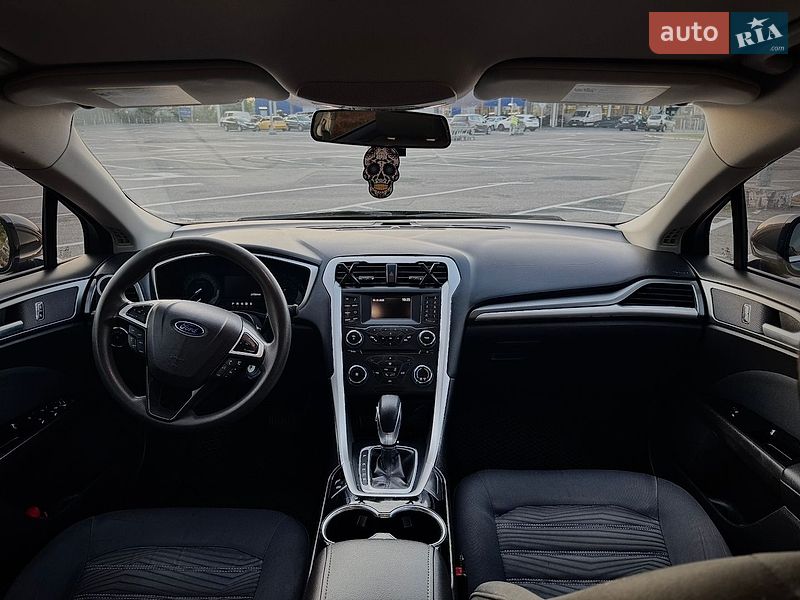 Седан Ford Fusion 2015 в Ивано-Франковске