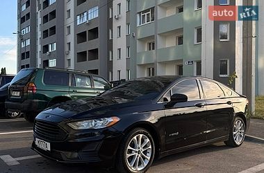 Ford Fusion  2019