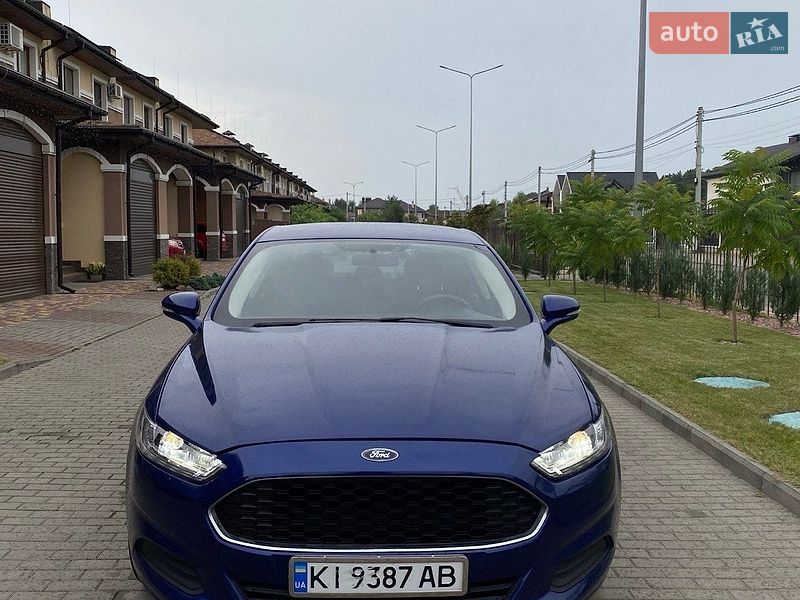 Седан Ford Fusion 2015 в Броварах
