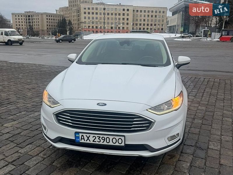 Ford Fusion 2019