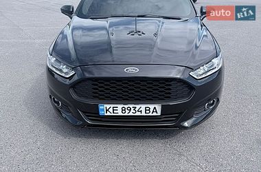 Ford Fusion  2015