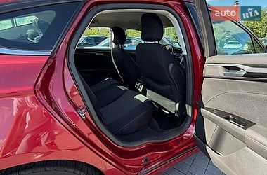 Седан Ford Fusion 2015 в Львове