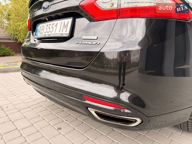Седан Ford Fusion 2015 в Виннице
