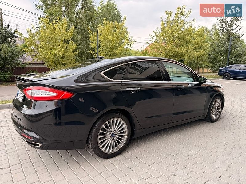 Седан Ford Fusion 2015 в Виннице