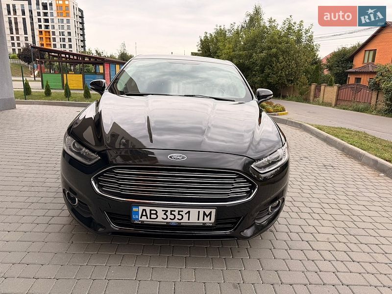 Седан Ford Fusion 2015 в Виннице