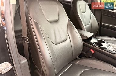 Седан Ford Fusion 2015 в Виннице