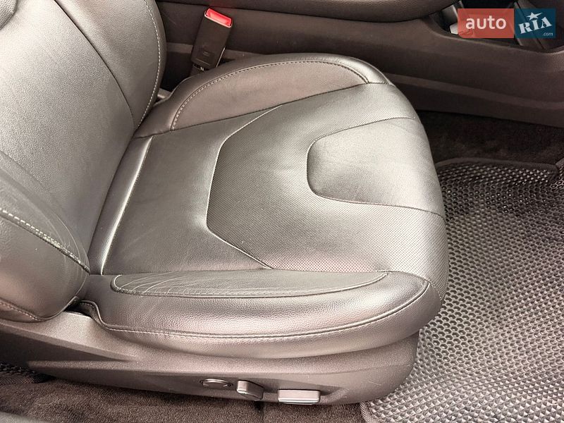 Седан Ford Fusion 2015 в Виннице
