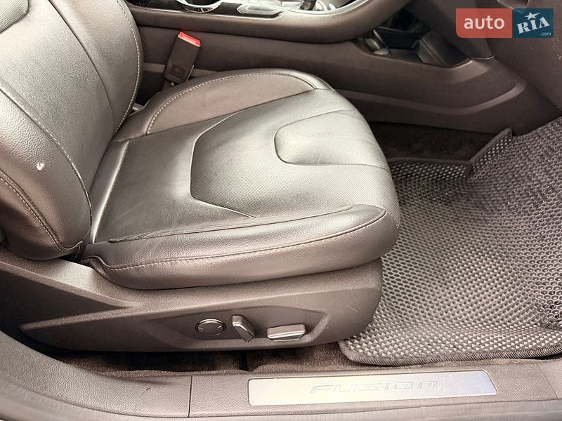 Седан Ford Fusion 2015 в Виннице