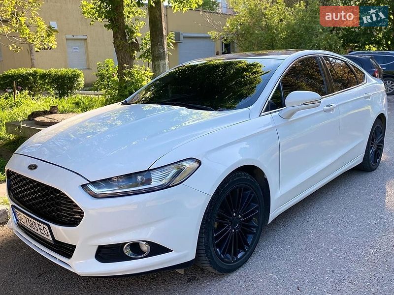 Седан Ford Fusion 2015 в Одесі