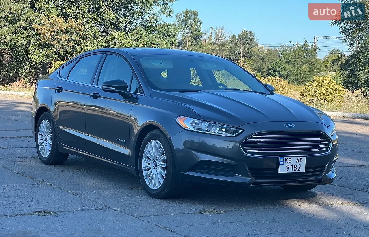 2015 Ford Fusion - фото 1