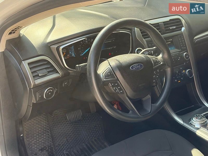 Седан Ford Fusion 2017 в Києві