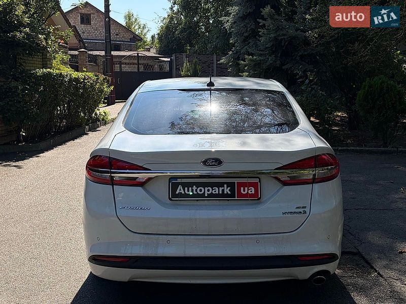 Седан Ford Fusion 2017 в Києві