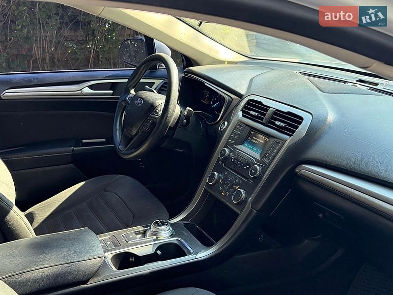 Седан Ford Fusion 2017 в Києві