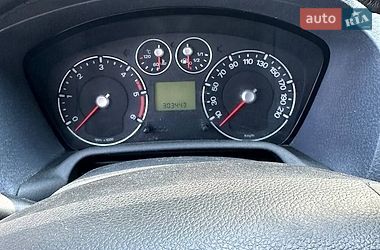 Хэтчбек Ford Fusion 2005 в Запорожье