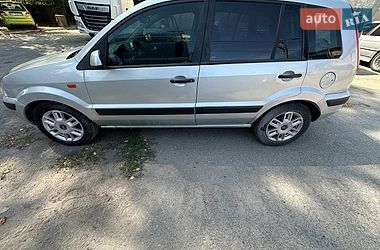 Хэтчбек Ford Fusion 2005 в Запорожье