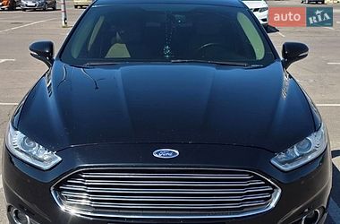 Ford Fusion  2015