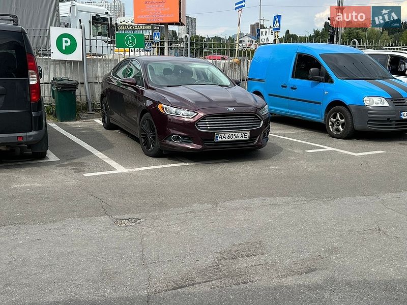 Седан Ford Fusion 2013 в Киеве