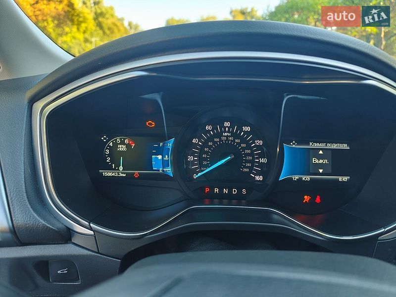 Седан Ford Fusion 2015 в Дрогобыче