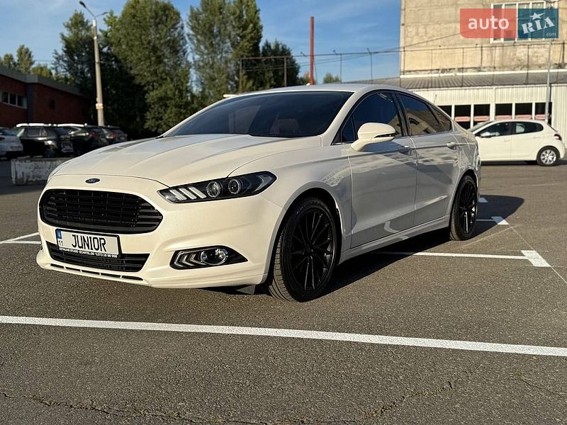 Седан Ford Fusion 2014 в Киеве